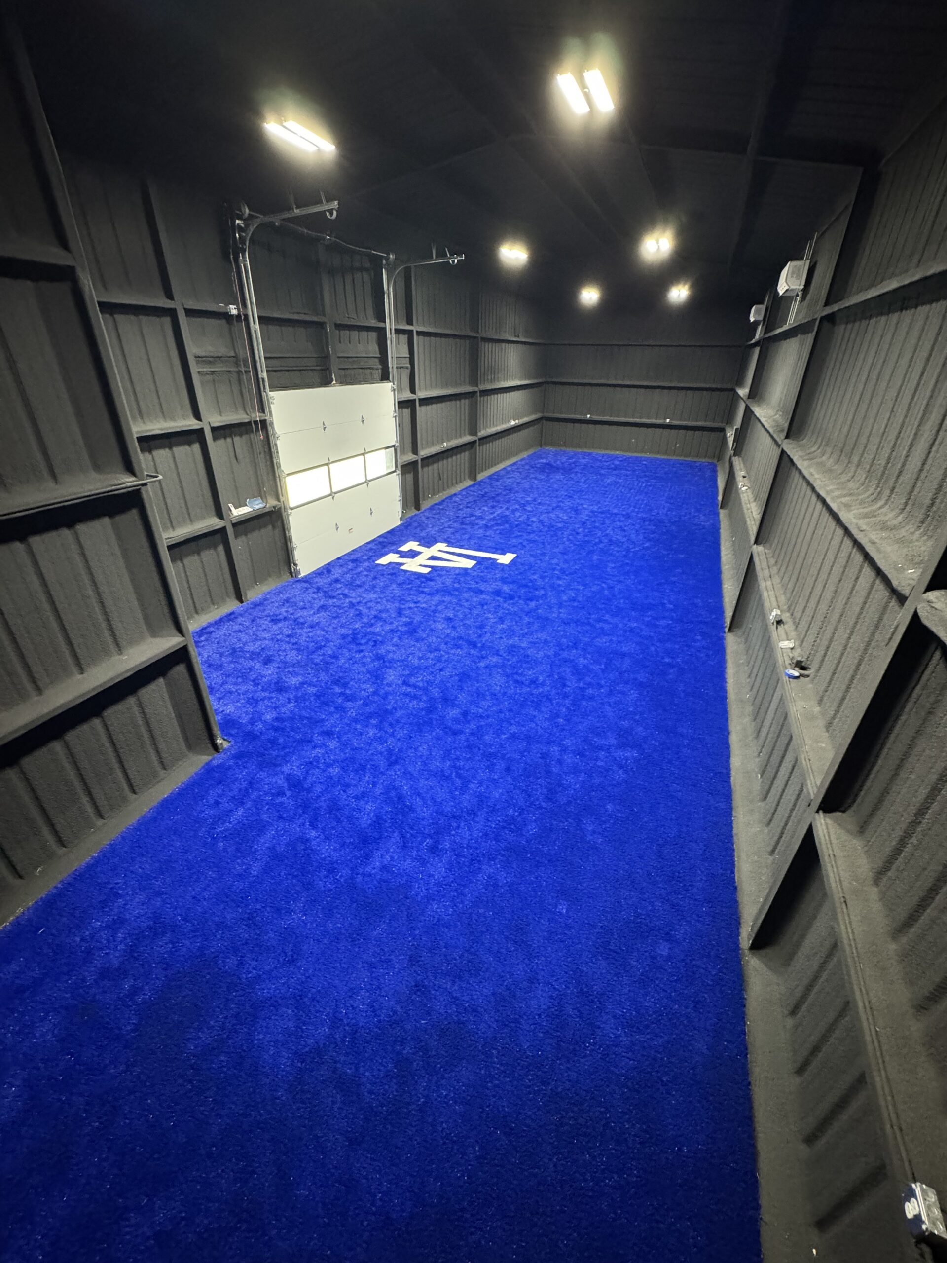 INDOOR ATHLETIC TURF